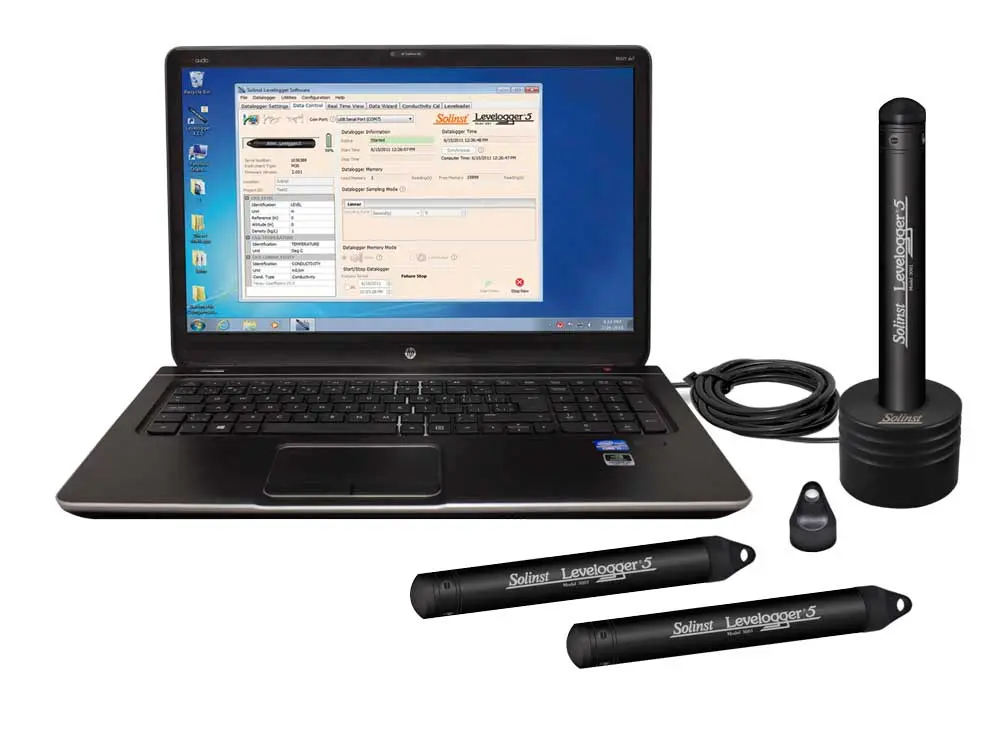 Solinst - levelogger-with laptop.webp